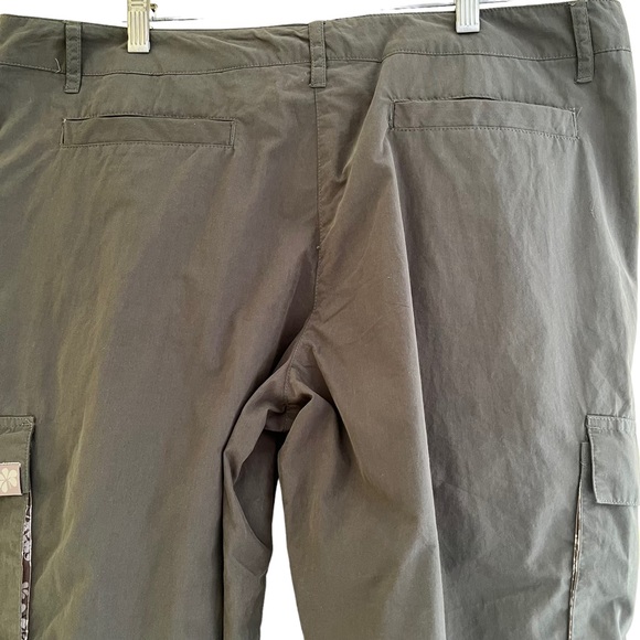 Trespass Olive Green Women's Cargo Cropped Pants XL - Picture 7 of 10